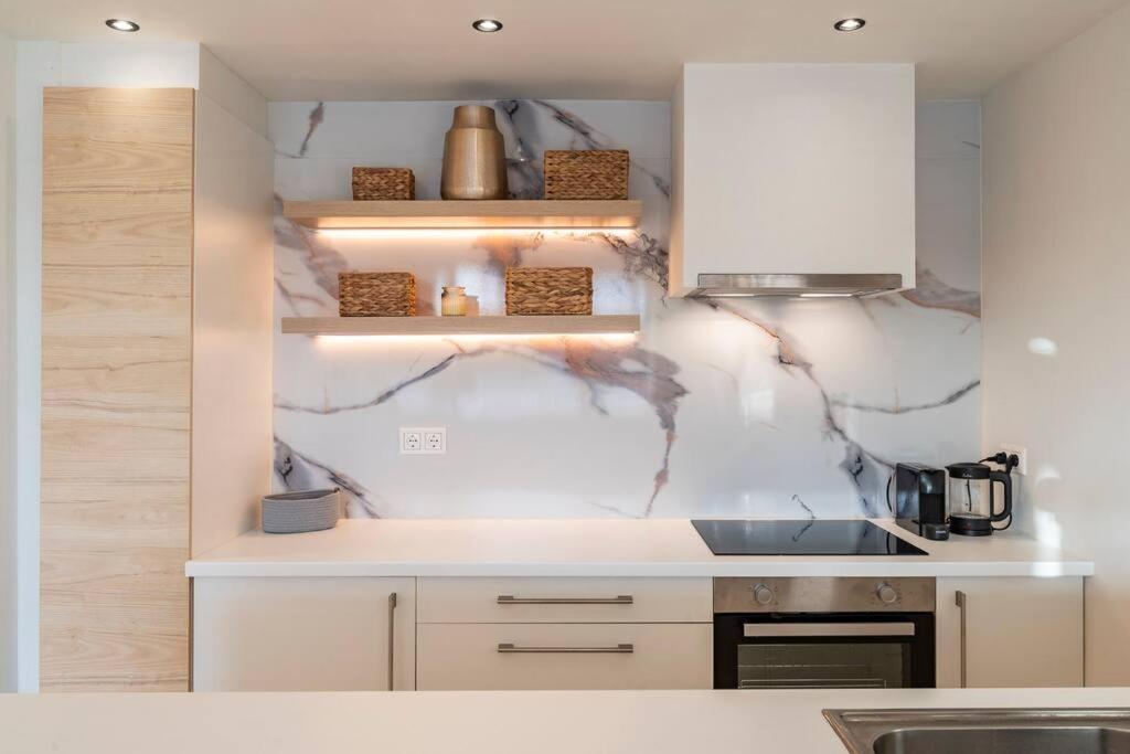 Modern Flat In Marbella, 2br, Pool & Parking Marbella