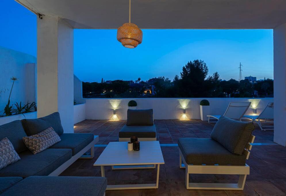 Modern Flat In Marbella, 2br, Pool & Parking Apartment *