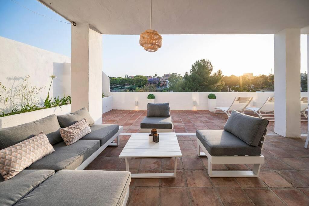 Apartment Modern Flat In Marbella, 2br, Pool & Parking Marbella