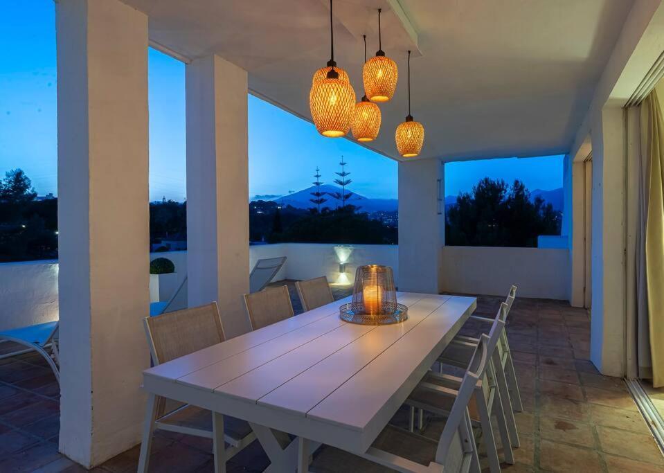 Modern Flat In Marbella, 2br, Pool & Parking *